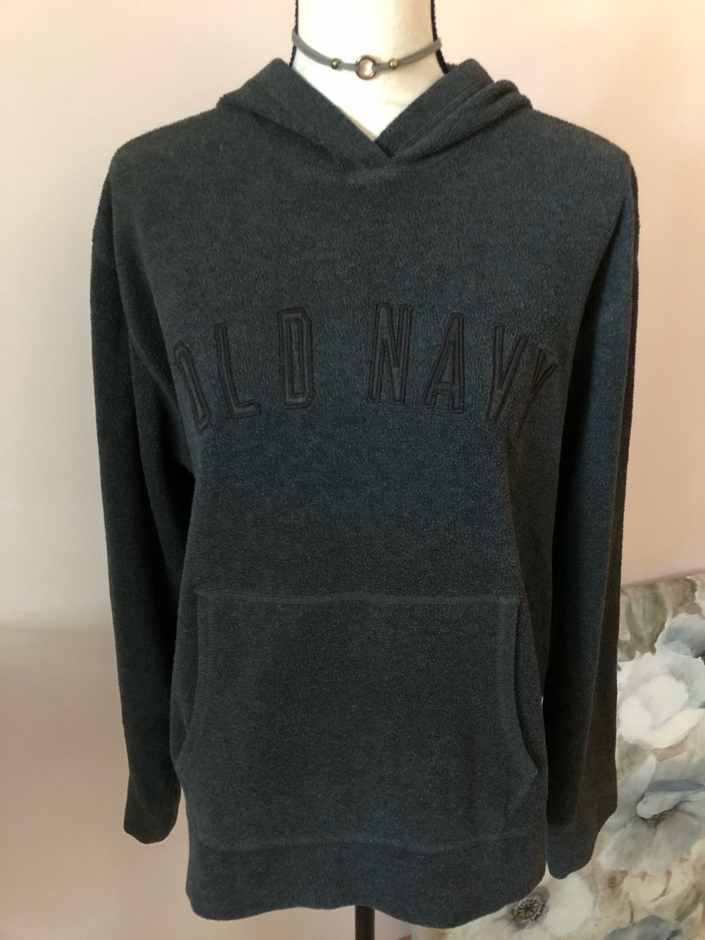 Old Navy Logo Hooded Fleece Pullover